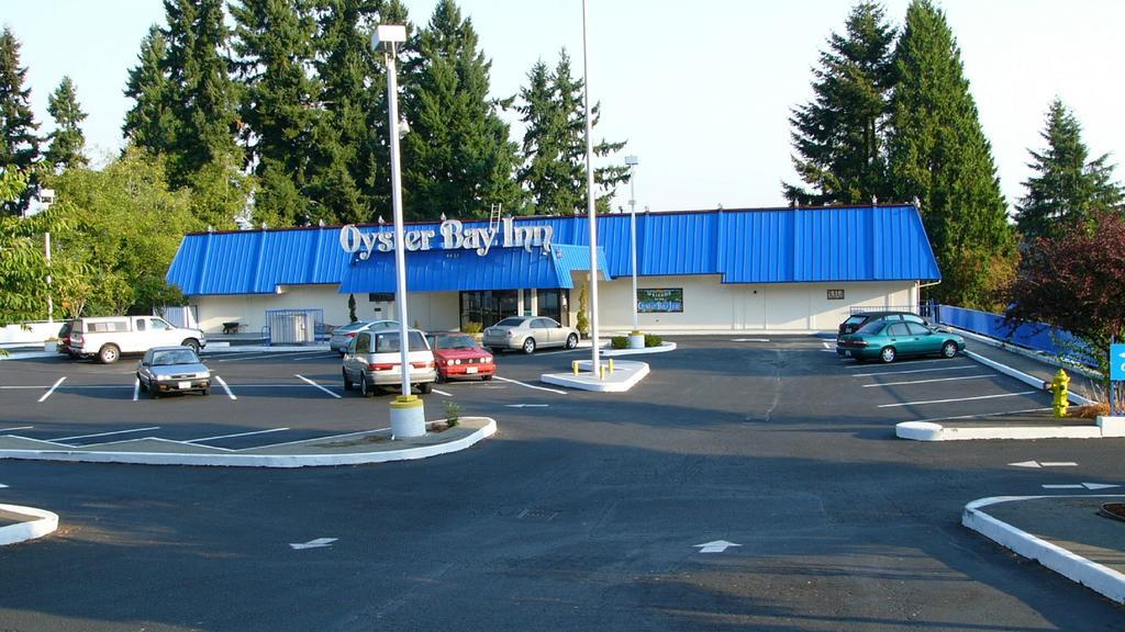 Oyster Bay Inn & Suites Bremerton Exterior foto